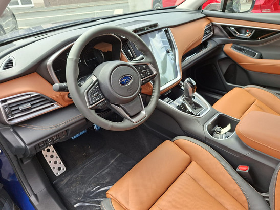 Subaru Outback 2.5i Platinum